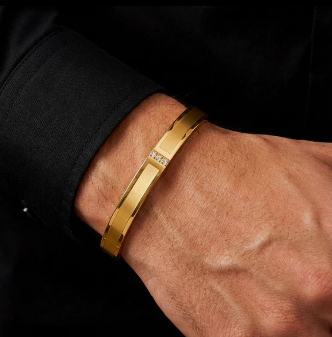 Matte and Shiny Finish with Three Diamond Gold Bracelet for Men
